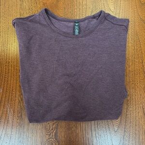 Lululemon Men’s Purple Long Sleeve T Shirt Large